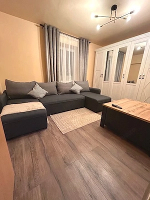 Garsoniera la casa zona Trei Stejari
