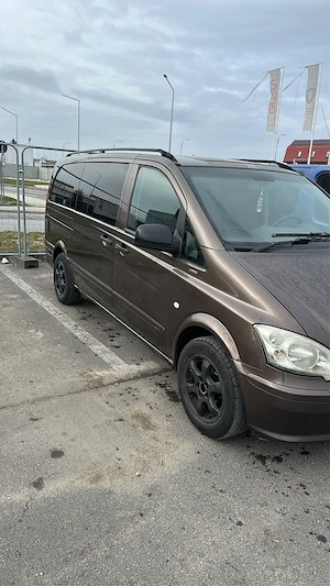 Inchirieri microbuze 8+1