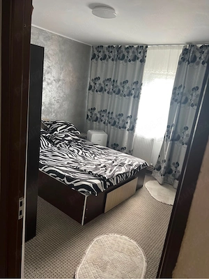 vand sau schimb apartament  - imagine 3