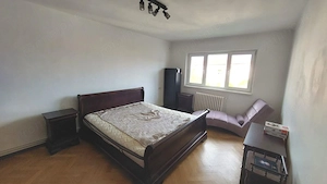 Apartament 3 camere decomandate Calea Dumbravii/ SE ACCEPTA MUNCITORI - imagine 3