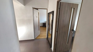 Apartament 3 camere decomandate Calea Dumbravii/ SE ACCEPTA MUNCITORI - imagine 6