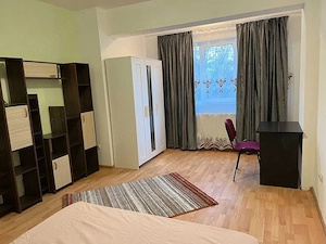 Gorjului, garsoniera cu centrala