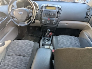 Kia ceed 2009 