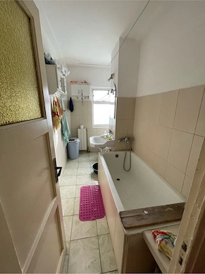 Proprietar, vand apartament cu 3 camere ultracentral in Onesti - imagine 5