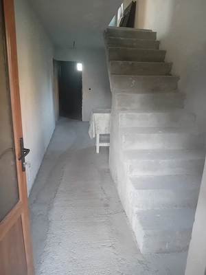 Casa de vânzare în Lucieni  - imagine 5