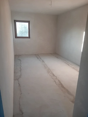 Casa de vânzare în Lucieni  - imagine 3