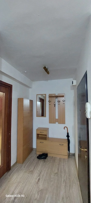 Închiriez apartament 2 camere zona Lunca Reșița. - imagine 8
