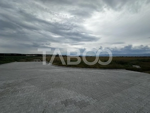 Teren industrial cu PUZ aprobat 1500 mp si front 42 m in Ocna Sibiului - imagine 2