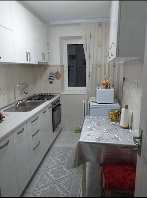 Apartament cu 2 camere Scoala 7- Varnav  - imagine 8