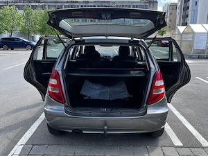 Mercedes A180 Elegance 2008 Automat  2.0 Diesel  Întreținut 6 anvelope - imagine 10