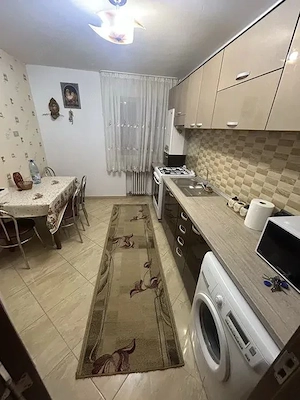 Apartament cu 3 camere, Primaverii  - imagine 2