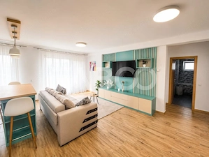 Apartament de vanzare cu 3 camere si balcon Kogalniceanu - imagine 3