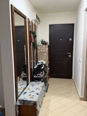 Apartament cu 4 camere zona Scoala 17 - imagine 5