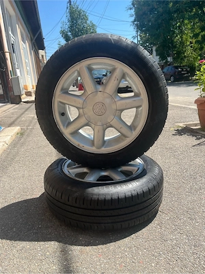 vand 2 roti 165/65R14 - imagine 4