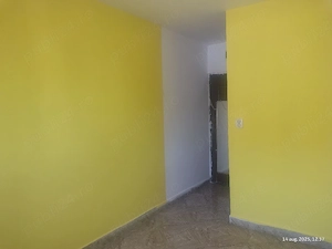 Vând Garsonieră etaj 2 pe strada stadionului la bazinul de înot  - imagine 2