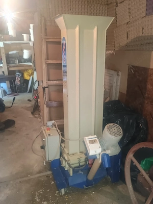 Moară profesionala, 380 V, 3 cutite vidia, motor Siemens, 