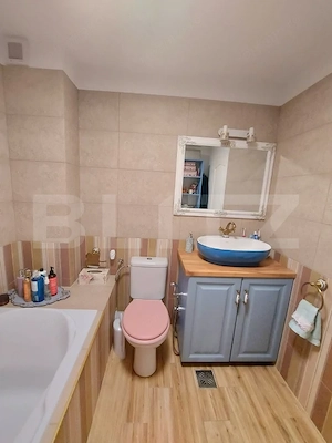 Apartament cu terasa generoasa - imagine 3