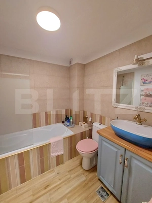 Apartament cu terasa generoasa - imagine 4