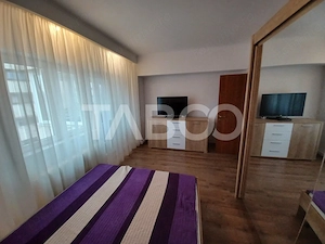 Apartament spatios cu 3 camere si 2 bai plus balcon in zona Central - imagine 5