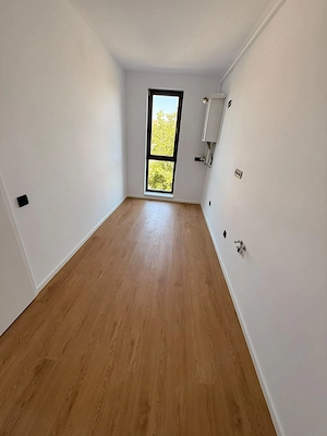 Spațiul ideal pentru afacerea ta! Birou | Salon | Cabinet - imagine 8