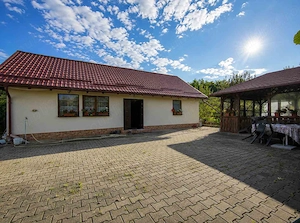 De vânzare | Refugiu privat lângă Cluj | Casă de vacanță cu teren de 4.453 mp | Cojocna - imagine 3