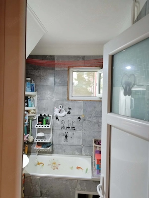 Vand apartament 3 camere - imagine 8