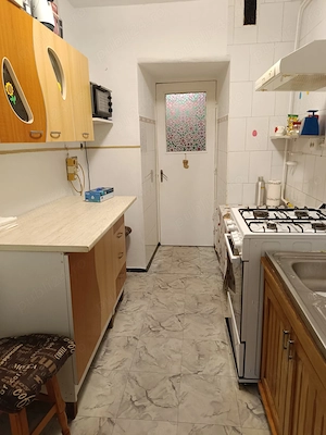 Apartament semidecomantat cu 3 camere, zona Zimbru, eliberare imediată(5-7zile),  preț 95.000 euro - imagine 2