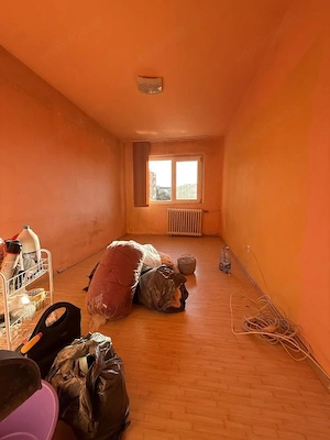 Apartament 3 camere, etaj 2, semidecomandat - Piata Doina - imagine 4