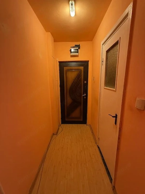 Apartament 3 camere, etaj 2, semidecomandat - Piata Doina - imagine 8