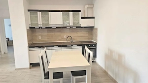 Apartament spatios 3 camere in Selimbar zona Promenada Mall - imagine 4