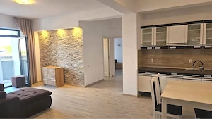 Apartament spatios 3 camere in Selimbar zona Promenada Mall - imagine 2