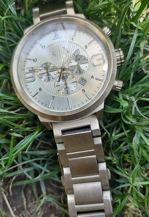 600 Lei. Ceas Armani Exchange. 48 mm. Arată ca nou.  Valabil in Iasi.