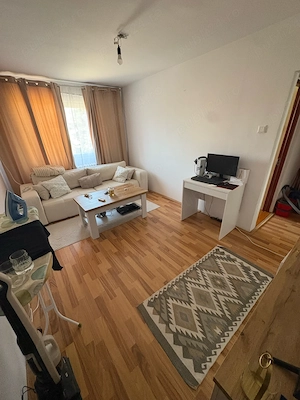 Vand apartament 3 camere, 2 bucatarii Calea Sagului - imagine 9