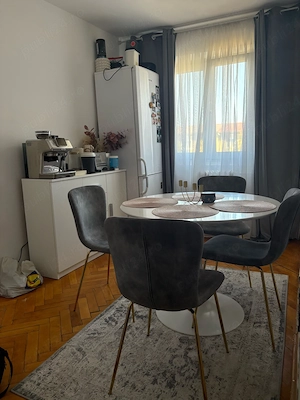 Vand apartament 3 camere, 2 bucatarii Calea Sagului - imagine 10