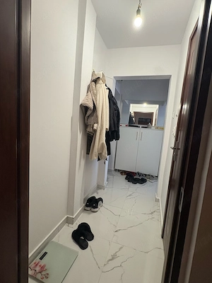 Vand apartament 3 camere, 2 bucatarii Calea Sagului - imagine 5
