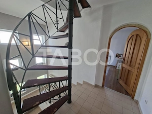 Casa individuala de vanzare - Sura Mica- 4 camere si 490 mp teren - imagine 18