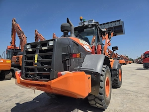 Incarcator cupa 3mc, 2019, 6.049h, Full option, gresare automata, Anvelope L5, cantar-94.900 eur+Tva - imagine 3