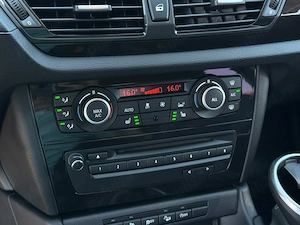 BMW X1 - 2.0d | xDrive 4x4 | Automat | 143cp | Xenon | Navi | Harman Kardon | Garantie | Finantare - imagine 10