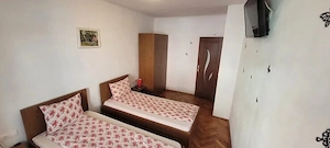Apartament 2 camere decomandat zona ultracentrala - imagine 3