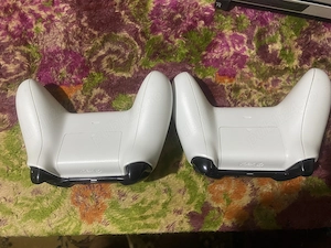 Xbox one s + 4 jocuri și 2 manete +cablu de net, negociabil!