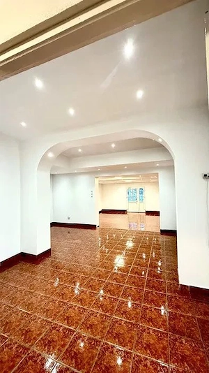 Spatiu comercial cartierul Strand - imagine 6