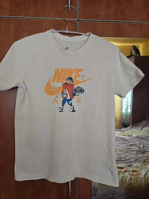 Tricou "Nike" băieti 137-147 cm pt.9-10 ani