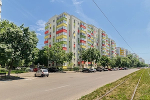 3 camere, cu centrala, etaj 3/9 Sebastian/Nasaud
