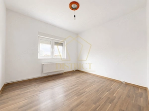 Apartament spațios cu 3 camere si 2 bai | Bucovina - imagine 9