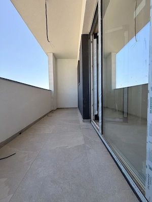 Apartament cu 2 camere, decomandat, 53 mp utili + balcon-Giroc - imagine 7
