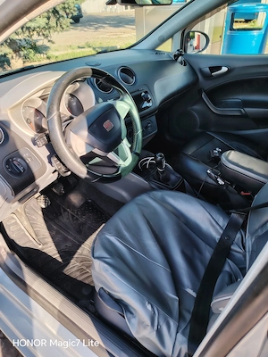 SEAT IBIZA  1.2 TDI 75 cp, 2011 - imagine 4