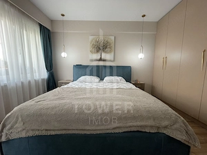 Apartament cu 3 camere de vânzare - imagine 2