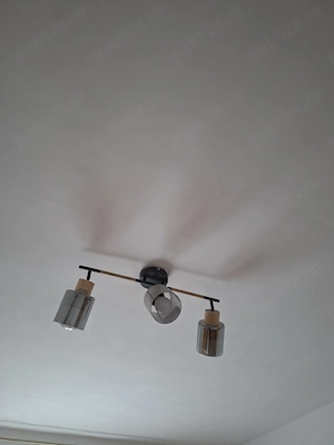 Vând Candelabru 