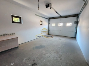 Casa complet mobilata, 3 dormitoare, garaj și livada – Racaciuni - imagine 13