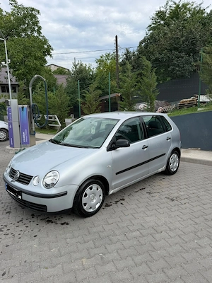 Vând VW Polo 1.2 2004 - imagine 4